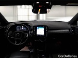  Volvo  XC 40 VOLVO XC40 / 2017 / 5P / SUV T5 PLUG-IN HYBRID AUTO RECHARGE R-DESIGN #3