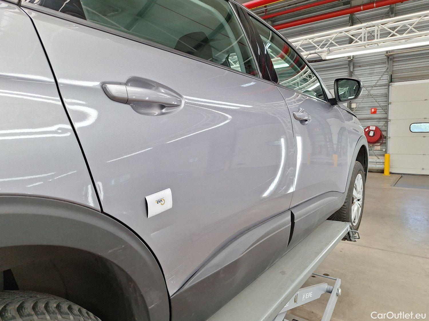  Peugeot  5008 Peugeot,  '16, Peugeot  1.5 BlueHDi 96kW S&S EAT8 Active 5d 7pl #9