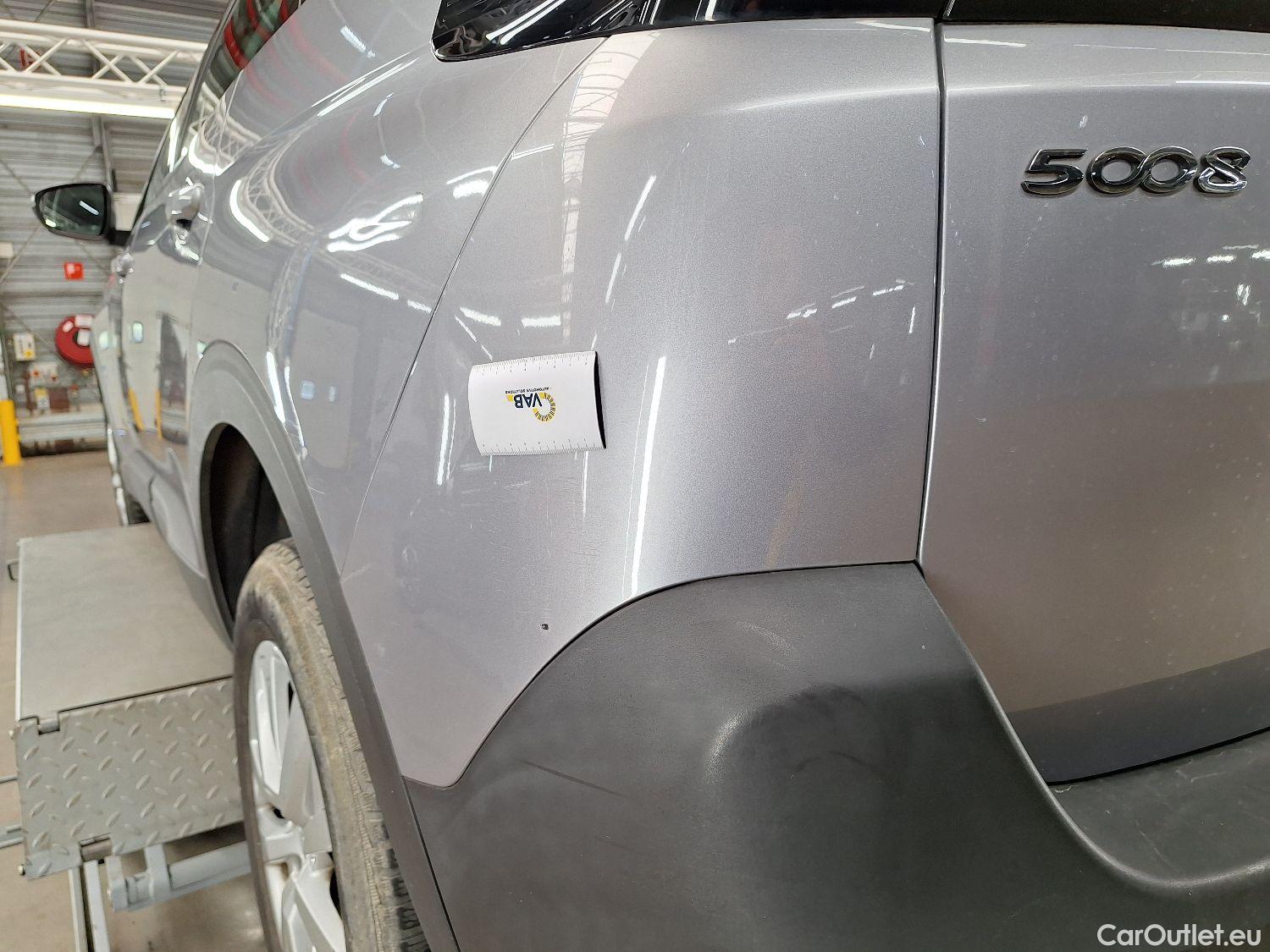  Peugeot  5008 Peugeot,  '16, Peugeot  1.5 BlueHDi 96kW S&S EAT8 Active 5d 7pl #13