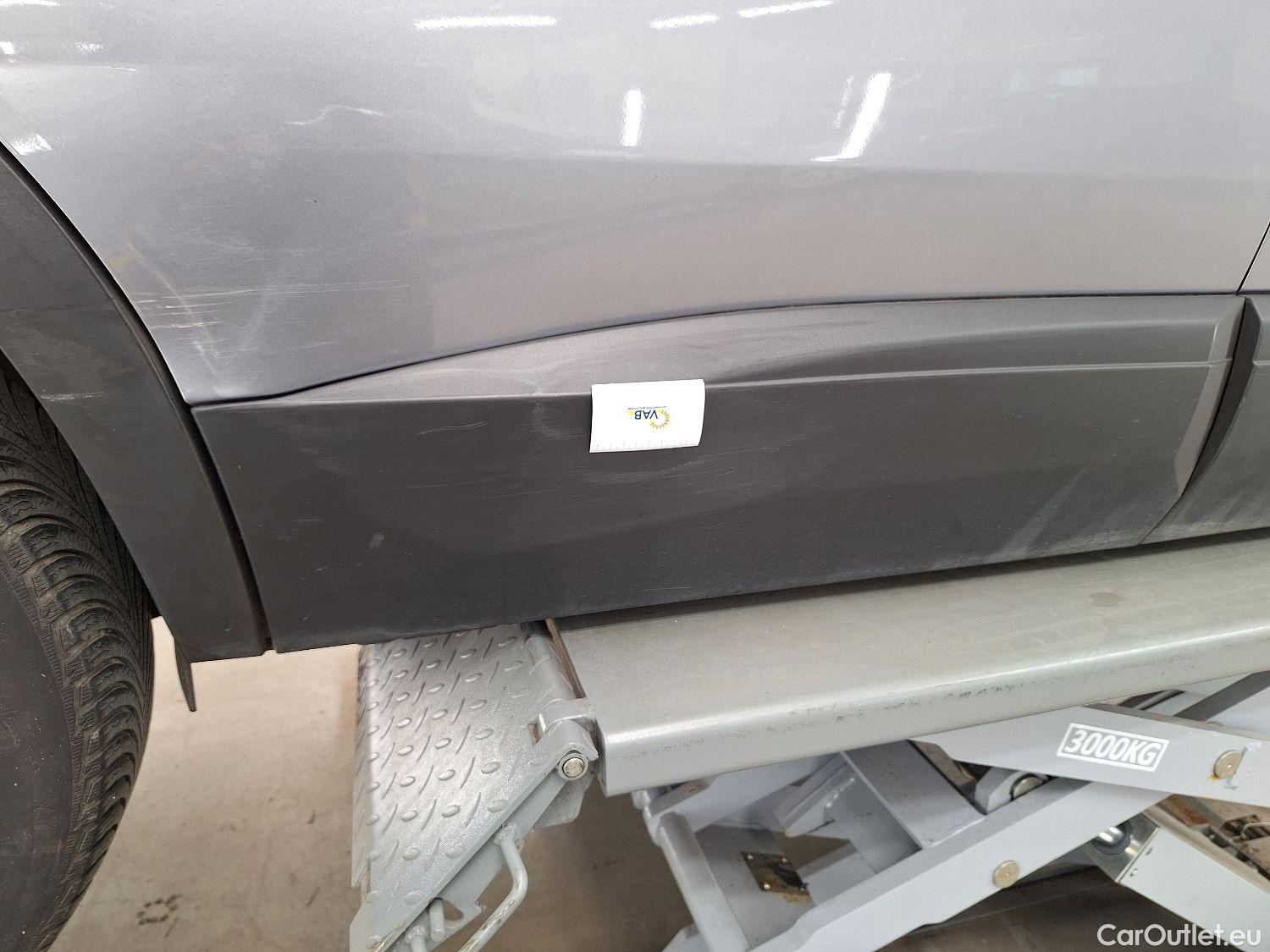  Peugeot  5008 Peugeot,  '16, Peugeot  1.5 BlueHDi 96kW S&S EAT8 Active 5d 7pl #5