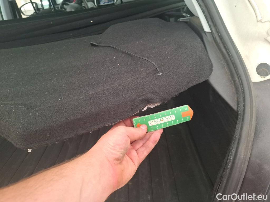  Peugeot  208  Affaire Premium Pack 1.5 HDi 100CV BVM5 E6dT #18