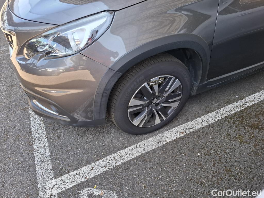  Peugeot  2008  Allure Business 1.5 HDi 120CV BVA6 E6dT #14