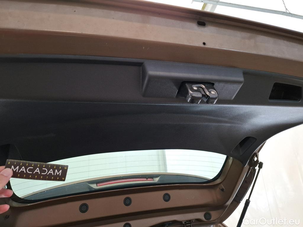  Renault  Captur  Business 0.9 TCe 90CV BVM5 E6 #11