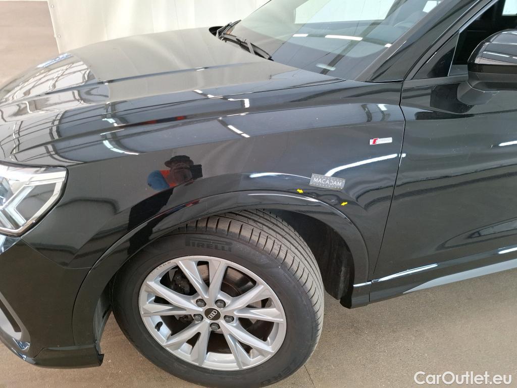  Audi  Q3  35 TFSI S line 1.5 TFSI 150CV BVA7 E6d #1