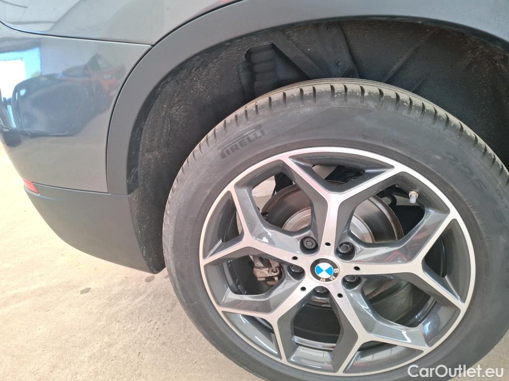  Bmw  X1 Série  sDrive 18 i xLine 1.5 140CV BVA7 E6dT #1