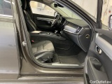  Volvo  V90 D4 Momentum SE II #9