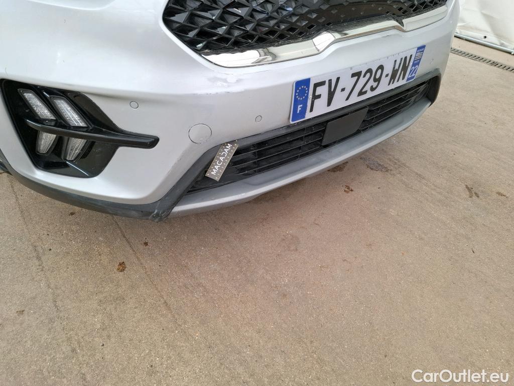  KIA  Niro KIA  / 2019 / 5P / Berline 1.6 GDI 105 ISG HYBRIDE PREMIUM DCT6 #1