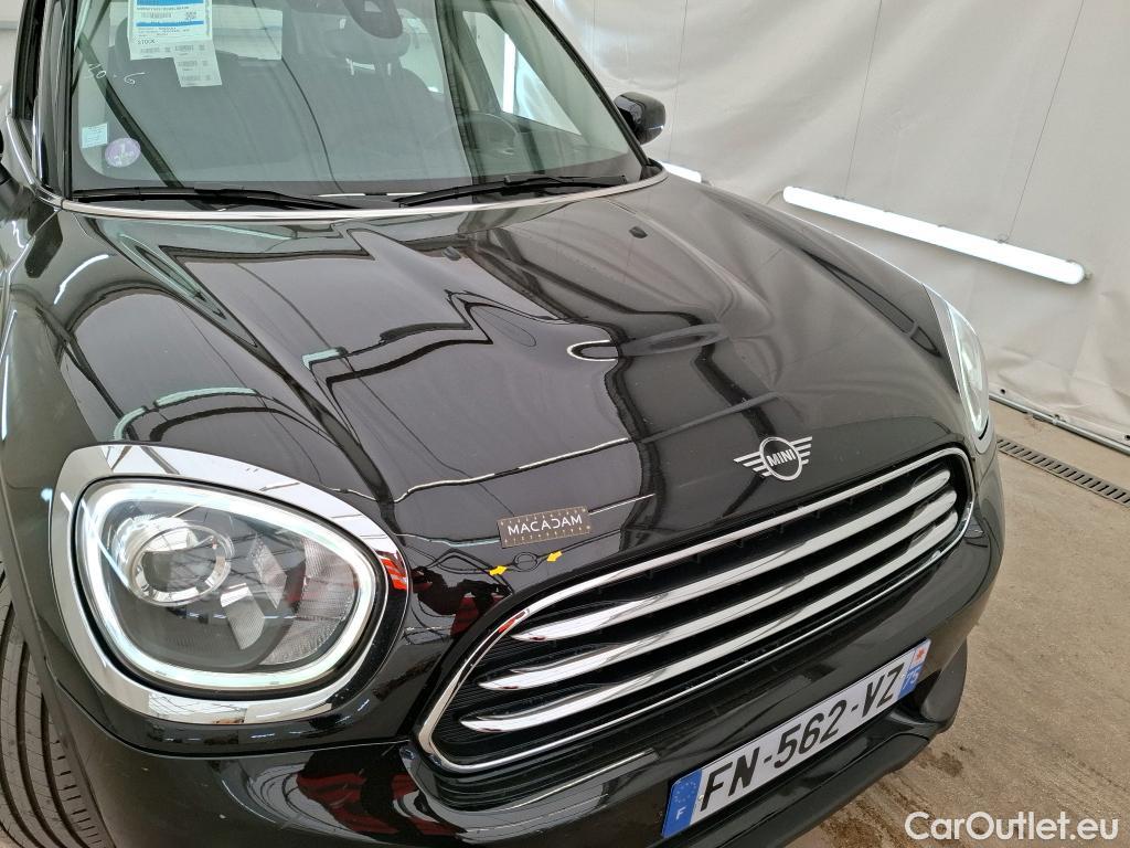  Mini  Countryman MINI  / 2016 / 5P / Crossover Cooper Business Design 136 ch BVA7 #1