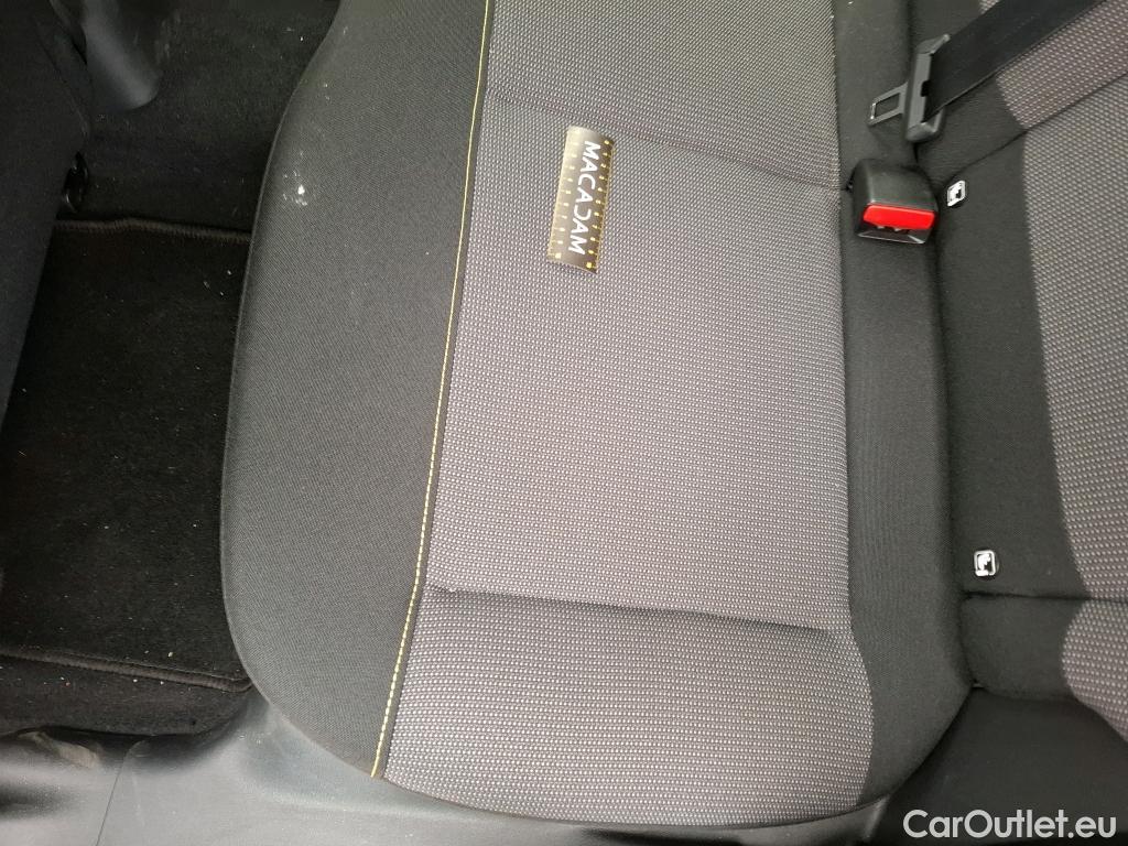  Citroen  C3  Shine Business 1.2 PureTech 110CV BVM6 E6d #7