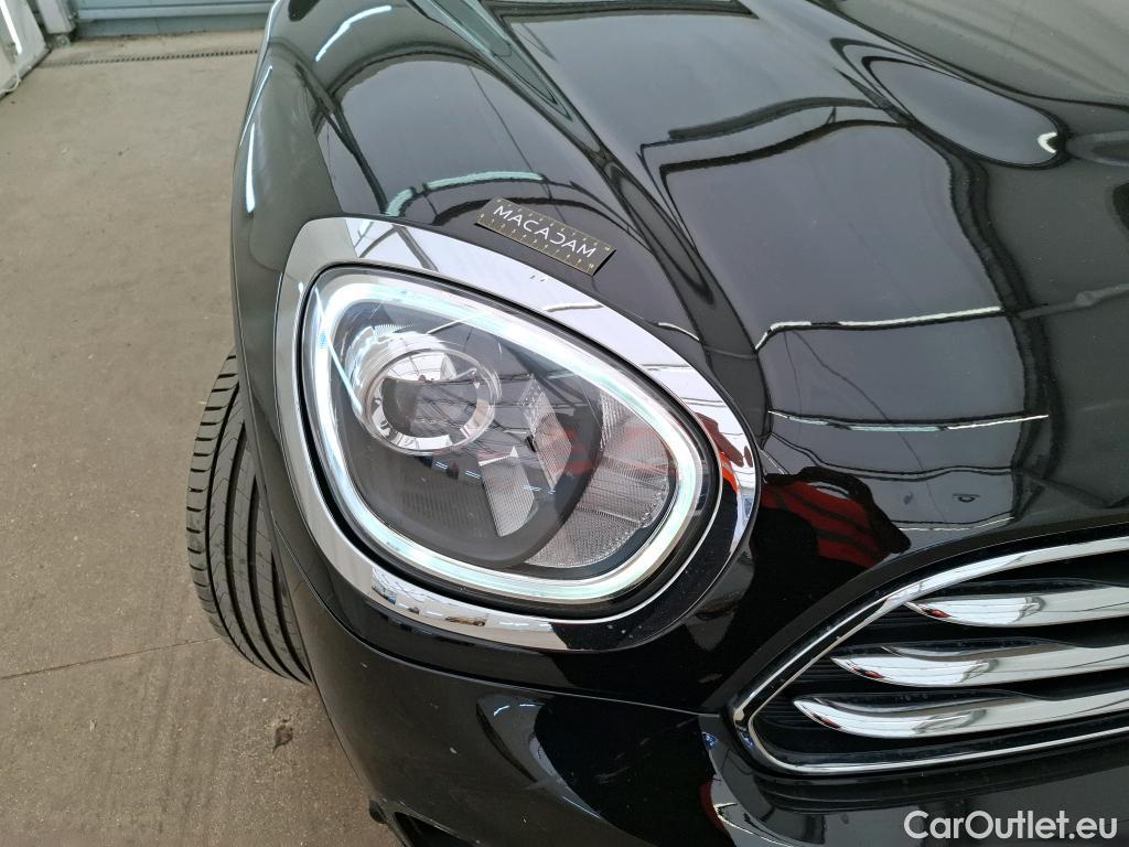  Mini  Countryman MINI  / 2016 / 5P / Crossover Cooper Business Design 136 ch BVA7 #39