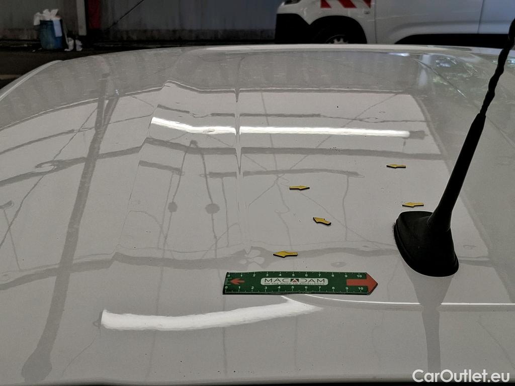  Citroen  C3  Société Feel Business R 1.2 PureTech 80CV BVM5 E6d #2