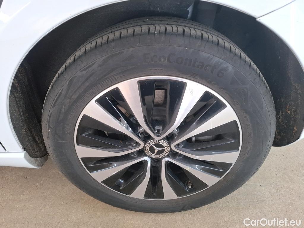  Mercedes  A-Klasse MERCEDES-BENZ Classe A Compact / 2018 / 5P / Berline A 250 e Business Line 8G-DCT #18