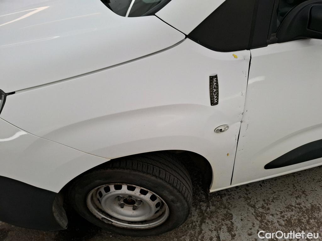  Citroen  Berlingo  Fourgon Control M 650 1.2 PureTech 110CV BVM6 E6d #1