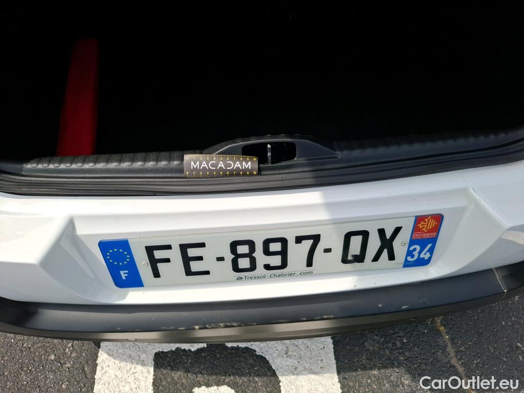  Citroen  C3  Shine Business 1.2 PureTech 110CV BVM6 E6dT #17