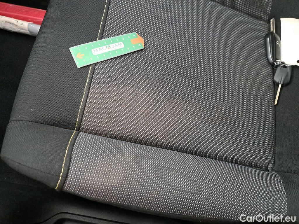 Citroen  C3  Société Feel Nav 1.2 PureTech 80CV BVM5 E6d #11