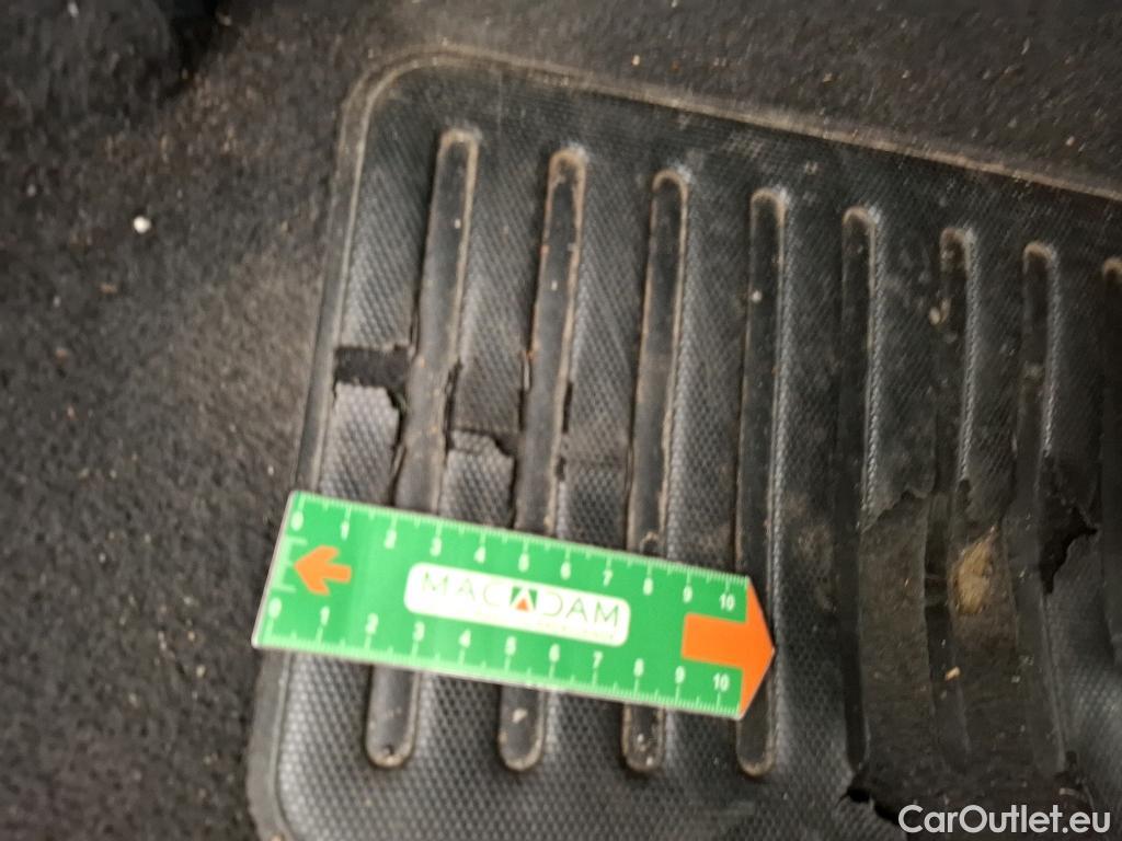  Citroen  C3  Société Feel Business R 1.2 PureTech 80CV BVM5 E6d #21
