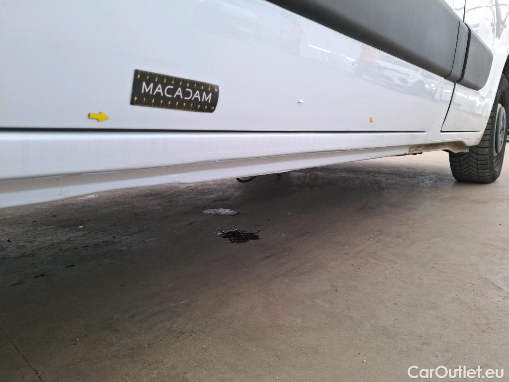  Renault  Master  Fourgon L2H2 3 3 Grand Confort dCi 135CV BVM6 E6dT #5