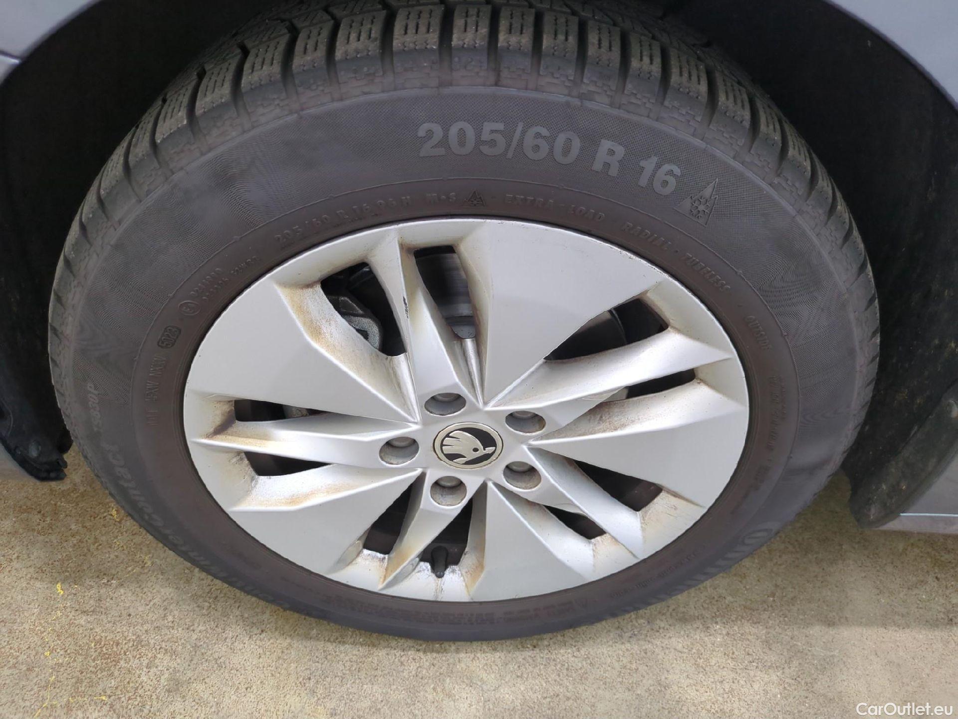  Skoda  Octavia  Break Business 2.0 TDI 150CV BVA7 E6dT #4