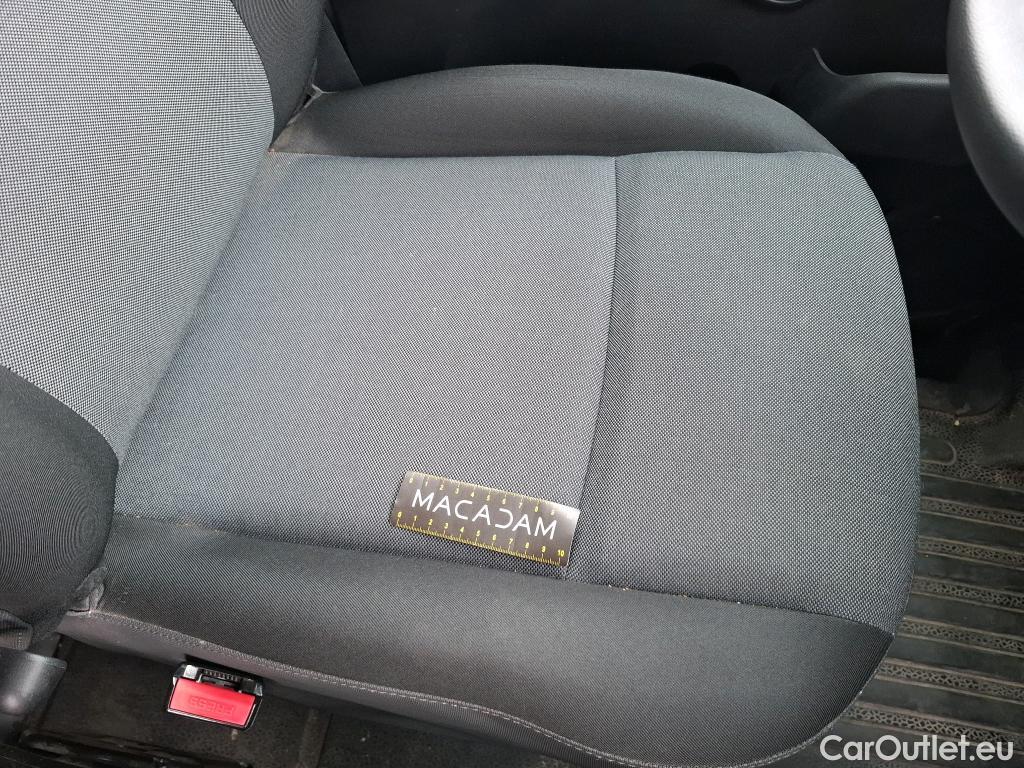  Renault  Master  Fourgon L2H2 3 3 Grand Confort dCi 135CV BVM6 E6dT #18