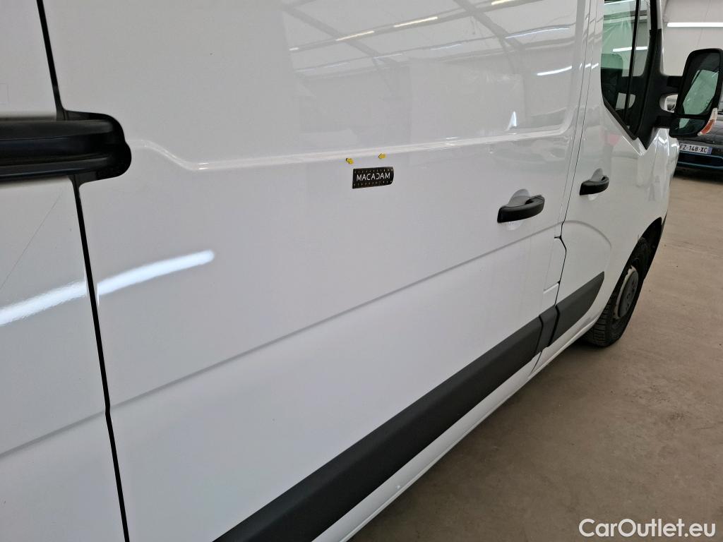  Renault  Master  Fourgon L2H2 3 3 Grand Confort dCi 135CV BVM6 E6dT #11