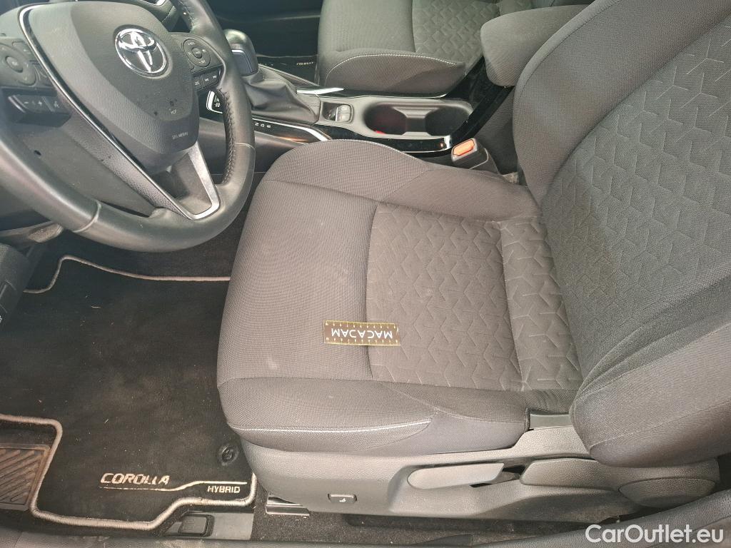  Toyota  Corolla TOYOTA  Touring Sports / 2018 / 5P / Break Hybride 122h Dynamic Business Beyond Zer #26