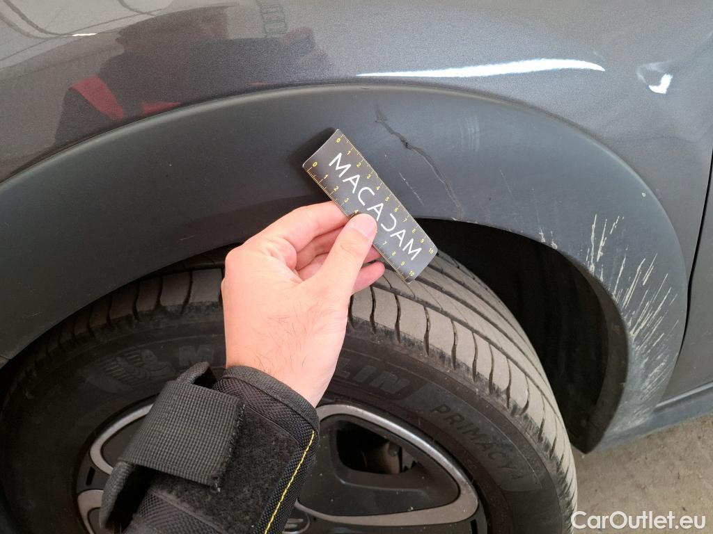  Citroen  C3  Shine Business 1.2 PureTech 110CV BVM6 E6d #17