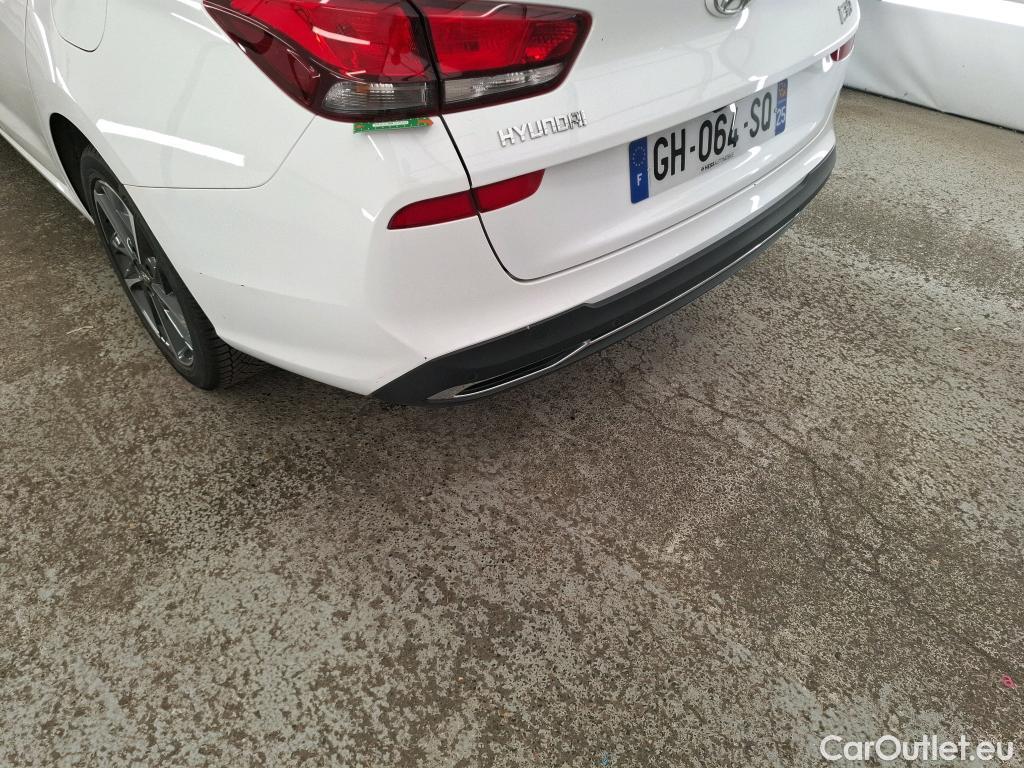  Hyundai  i30 HYUNDAI  Sport Wagon / 2020 / 5P / Break 1.0 T-GDI 120 MHEV I-MT CREATIVE SW #6