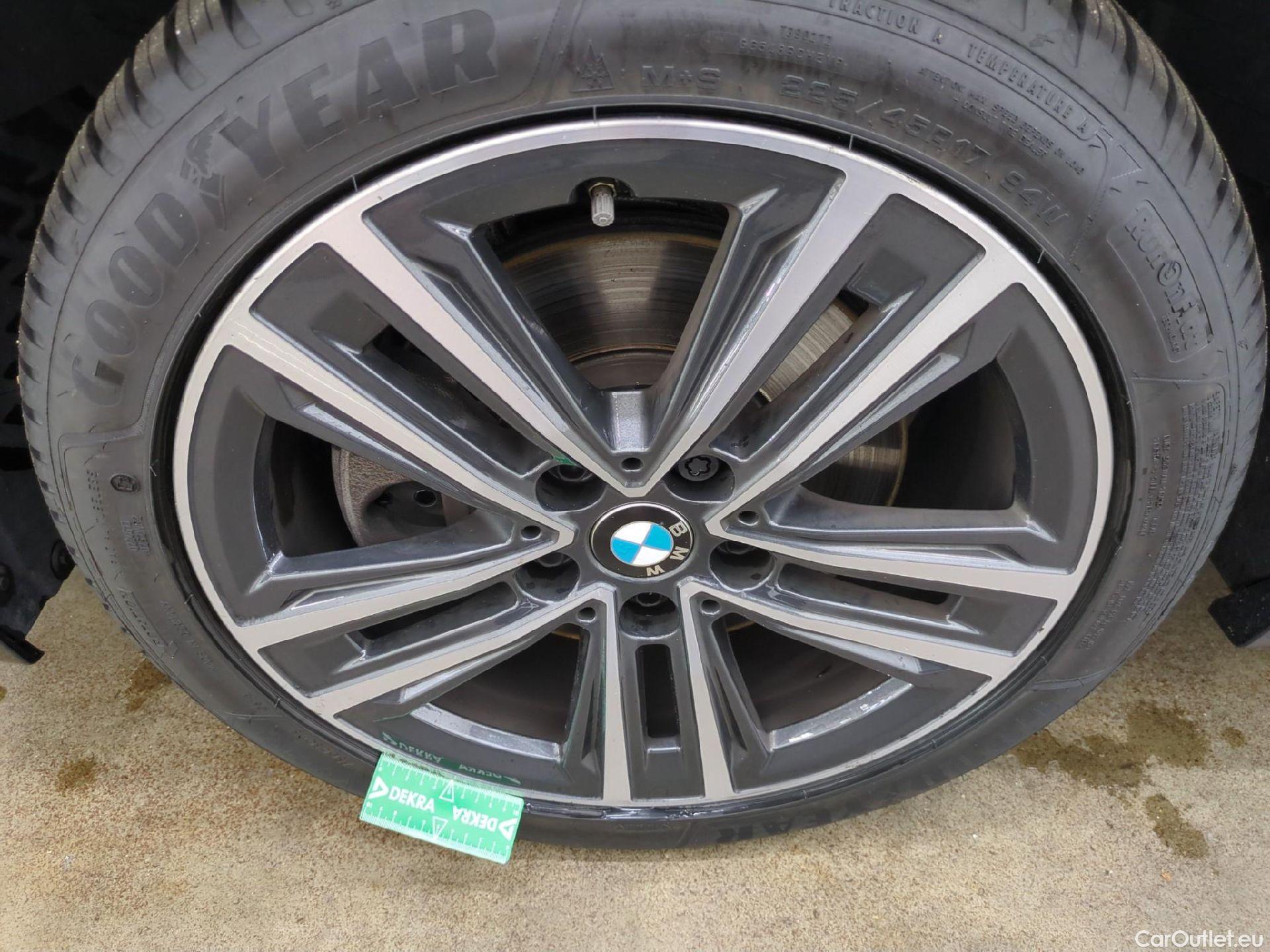  Bmw  Serie 1 BMW Série 1 / 2019 / 5P / Berline 116i Business Design #9