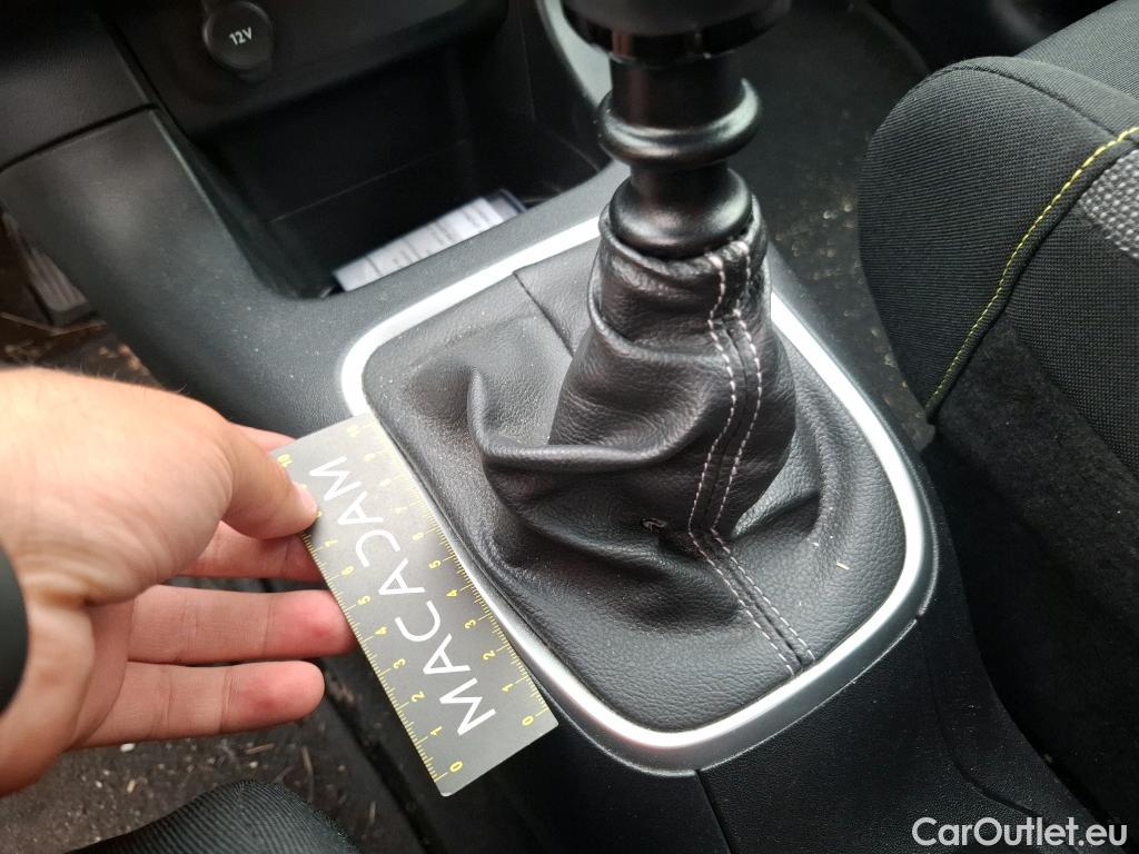  Citroen  C3 CITROEN  5p Berline PureTech 110 S&S BVM6 Shine Business #1