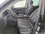  Volkswagen  Tiguan VOLKSWAGEN  / 2016 / 5P / SUV 1.5 TSI 150 EVO DSG7 Carat Exclusive #8