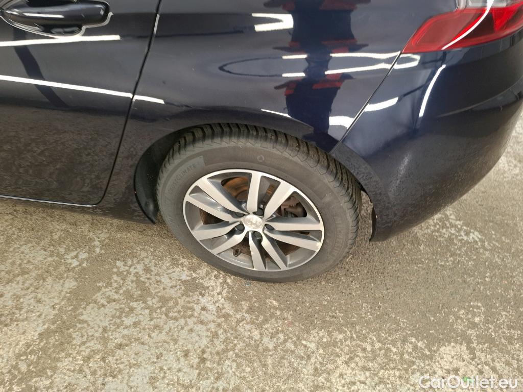  Peugeot  308  Allure 1.2 PureTech 130CV BVM6 E6d #18