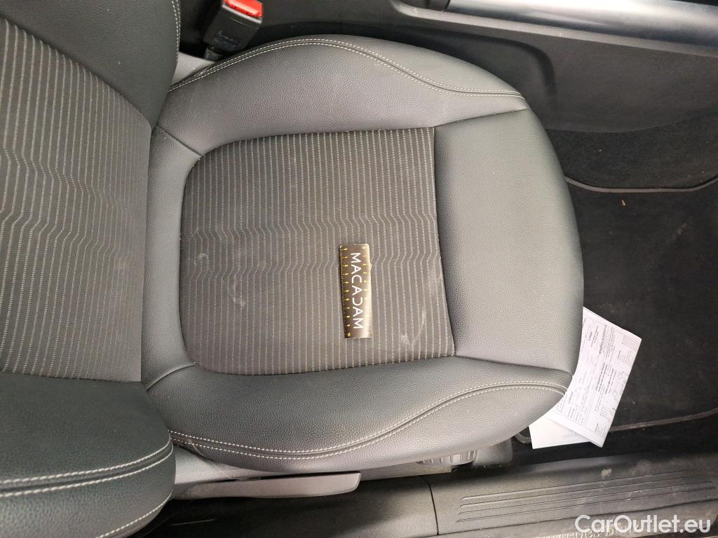  Mercedes  GLA MERCEDES-BENZ  / 2020 / 5P / SUV 2.0  200 D BUSINESS LINE DCT #7