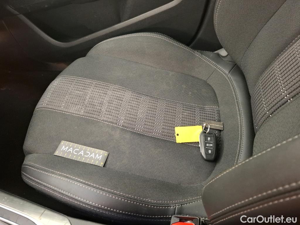  Peugeot  308  Allure 1.2 PureTech 130CV BVM6 E6d #26