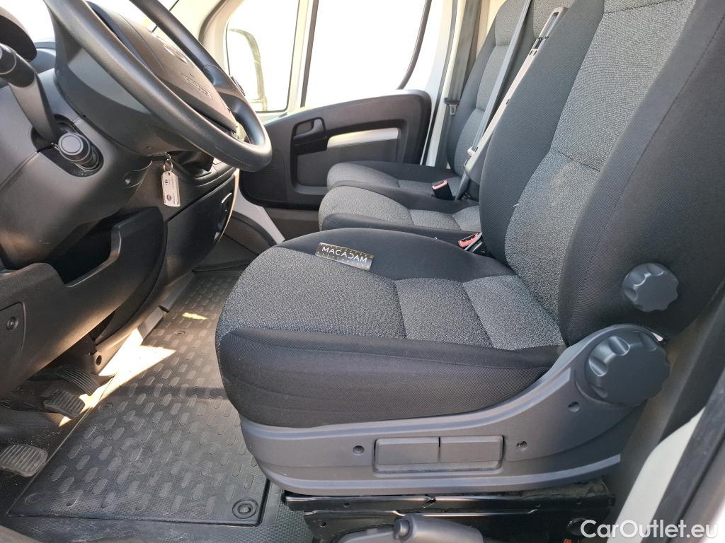  Fiat  Ducato FIAT  / 2014 / 4P / Fourgon tôlé 2.3 Multijet 120 3.0 M H2 Business #1