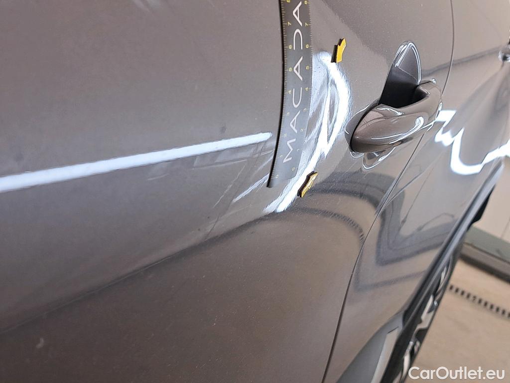  Renault  Captur RENAULT  / 2017 / 5P / Crossover Business dCi 90 #4