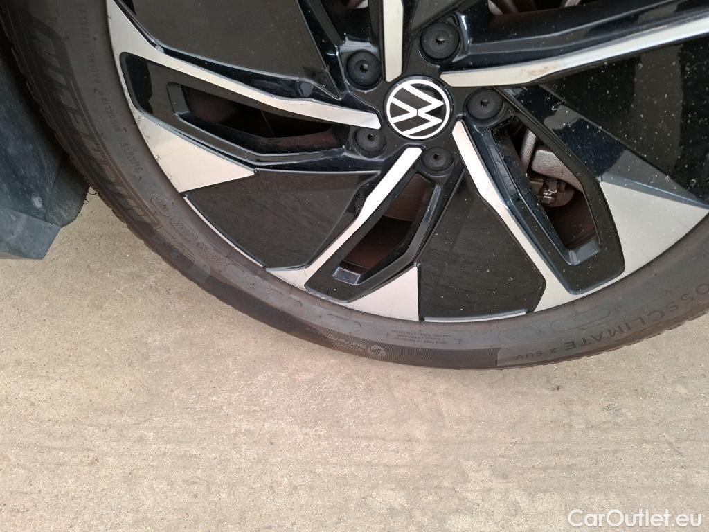  Volkswagen  ID.4  Business Pro Performance 77kWh BVA #19
