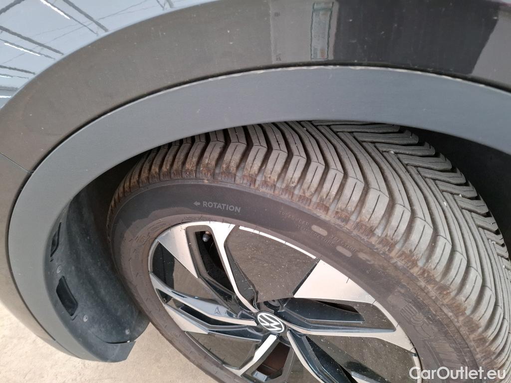  Volkswagen  ID.4  Business Pro Performance 77kWh BVA #18
