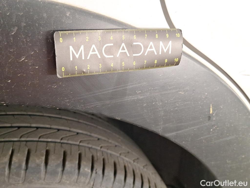  Citroen  C3  Société Feel 1.5 BlueHDI 100CV BVM6 E6dT #23