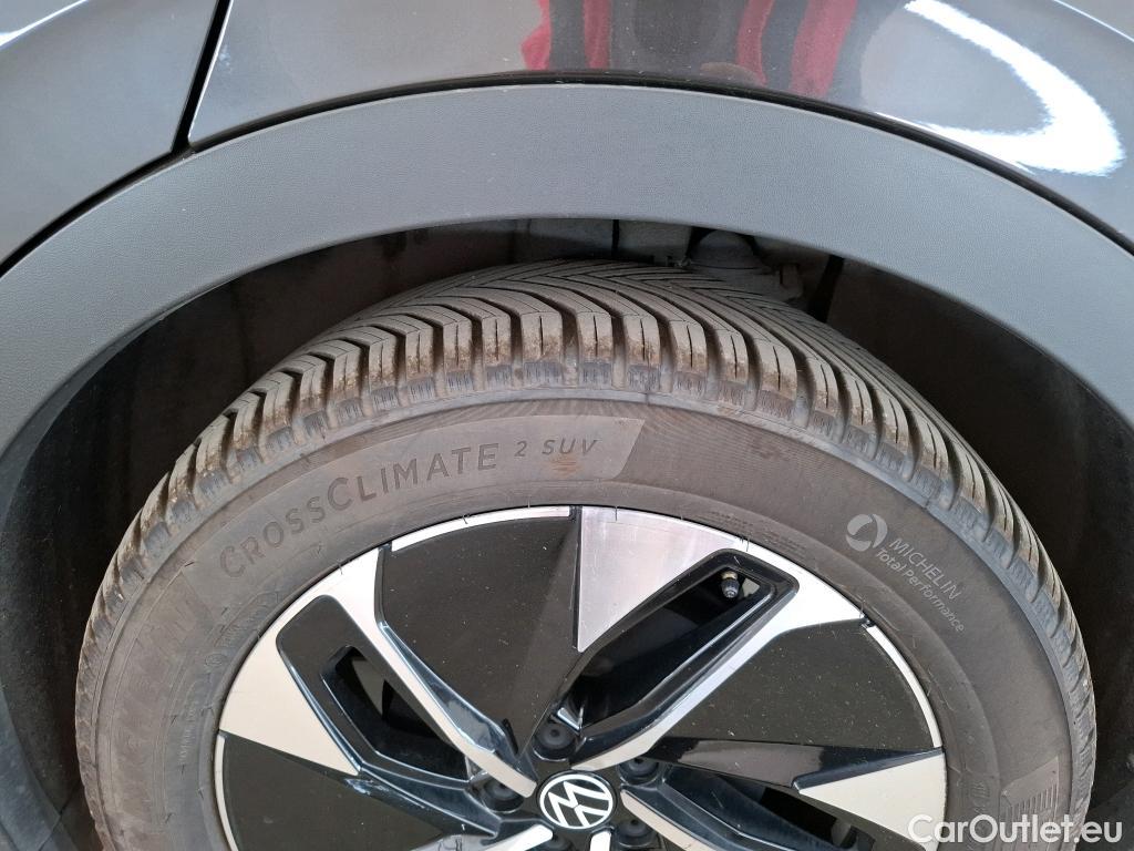  Volkswagen  ID.4  Business Pro Performance 77kWh BVA #16