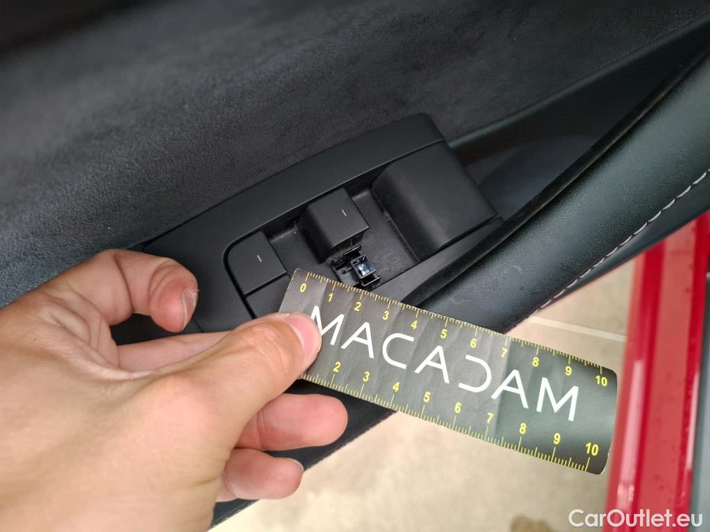  Tesla  Model 3 TESLA  / 2018 / 4P / Berline Autonomie Standard Plus RWD #28