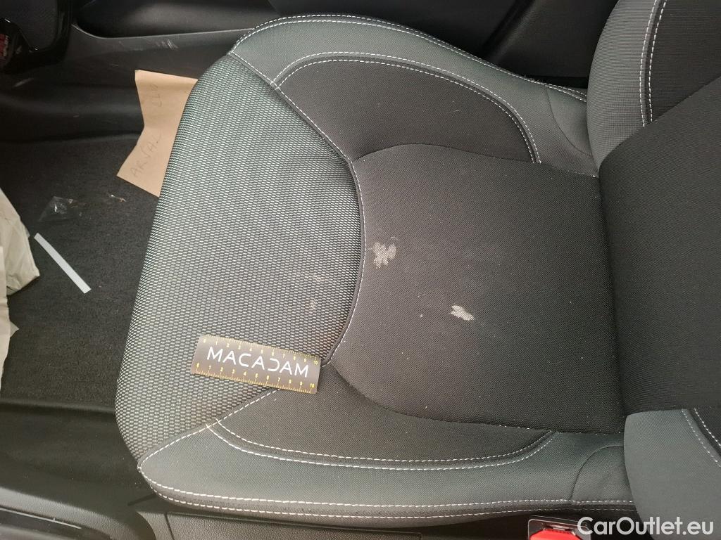  Renault  Clio RENAULT  5p Berline Business Energy dCi 90 82g #33