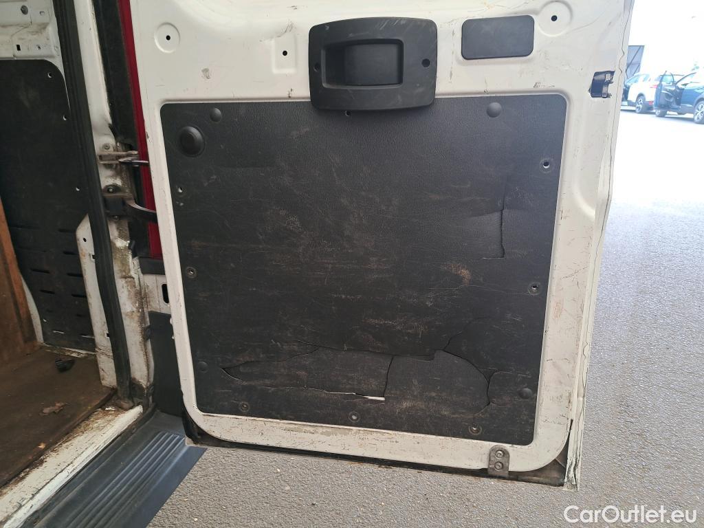  Peugeot  Boxer  Fourgon 330 L2H1 Pro BlueHDi 110 #32