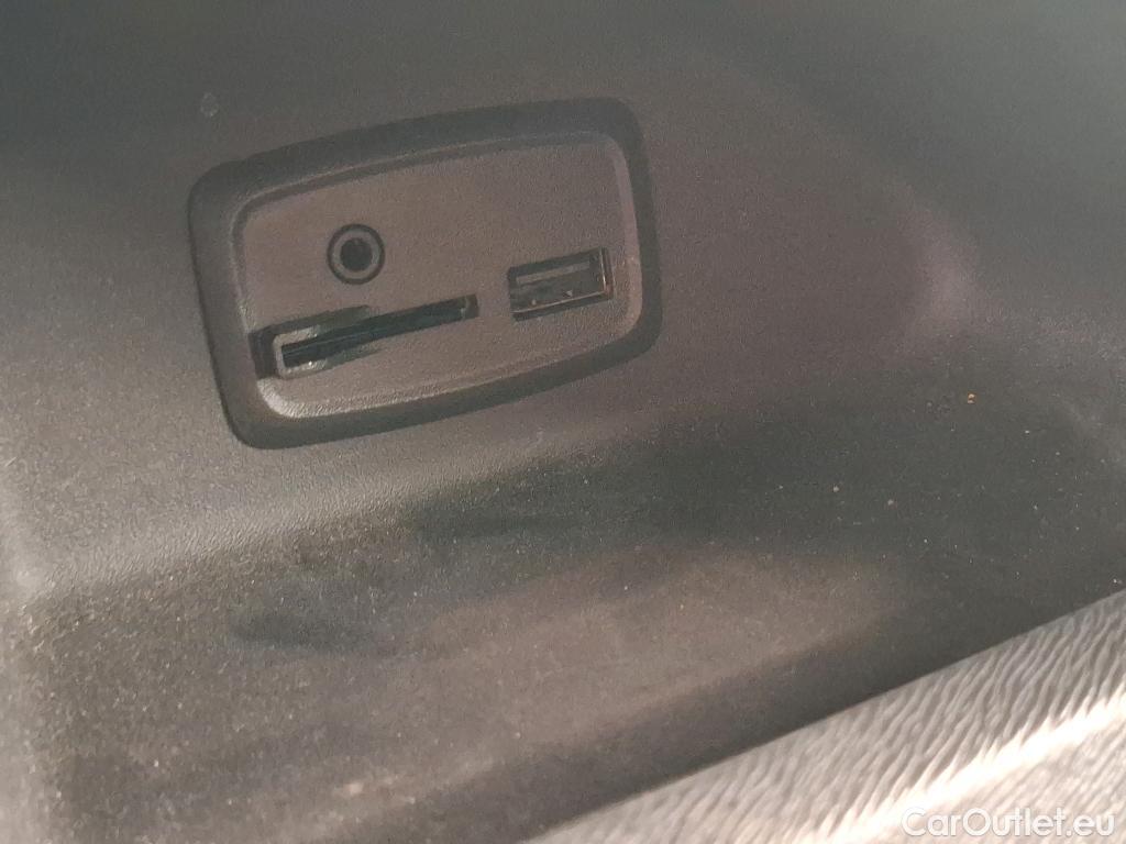  Renault  Kangoo  Express Extra (Série Spéciale) 1.5 dCi 90CV BVM5 E6 #11