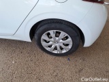  Peugeot  208 PEUGEOT  / 2015 / 5P / BERLINA VAN ACTIVE BLUEHDI 75CV #77