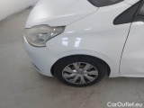  Peugeot  208 PEUGEOT  / 2015 / 5P / BERLINA VAN ACTIVE BLUEHDI 75CV #23