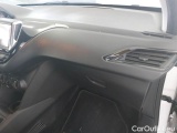  Peugeot  208 PEUGEOT  / 2015 / 5P / BERLINA VAN ACTIVE BLUEHDI 75CV #90
