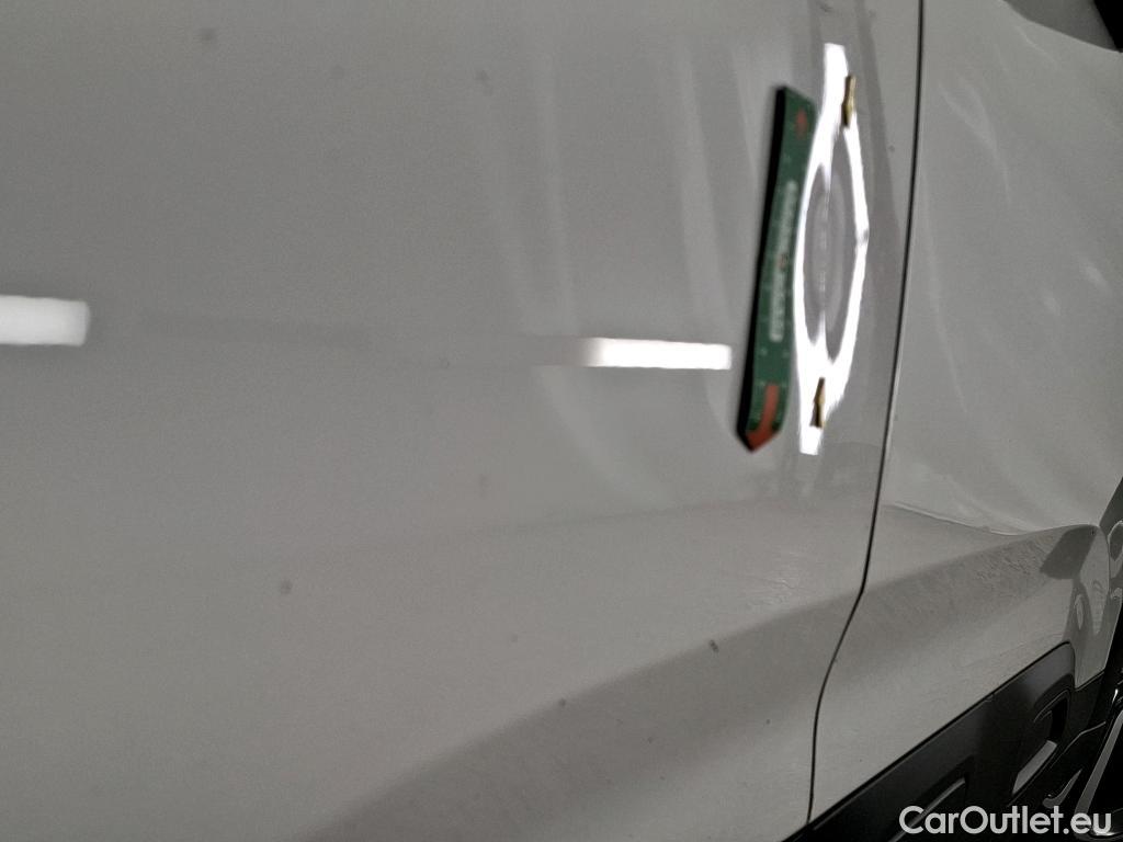  Citroen  C4 Cactus  Feel 1.5 BlueHDi 100CV BVM6 E6dT #26