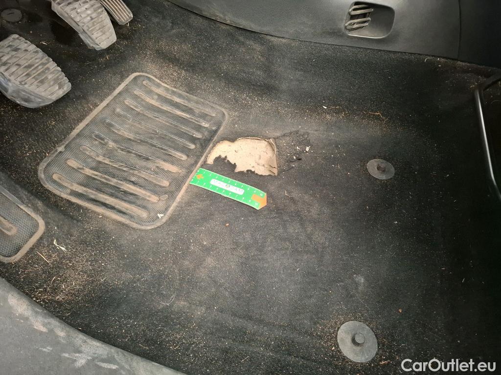  Citroen  C4 Cactus  Feel 1.5 BlueHDi 100CV BVM6 E6dT #1