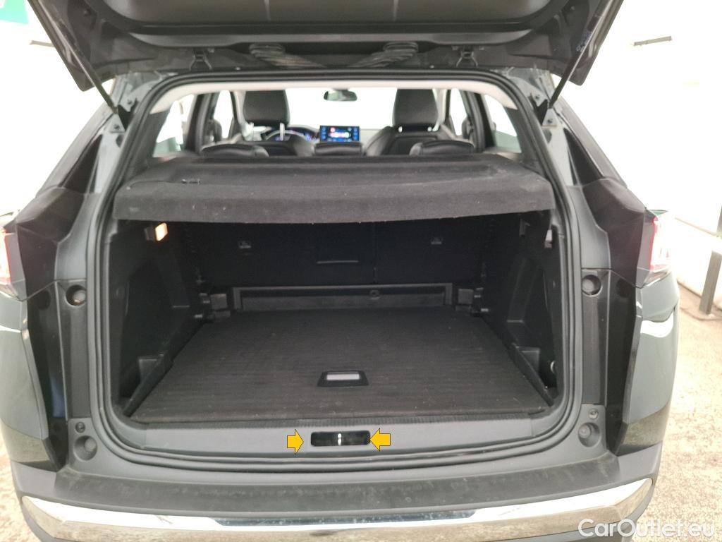  Peugeot  3008  Allure Pack 1.5 HDi 130CV E6d #21