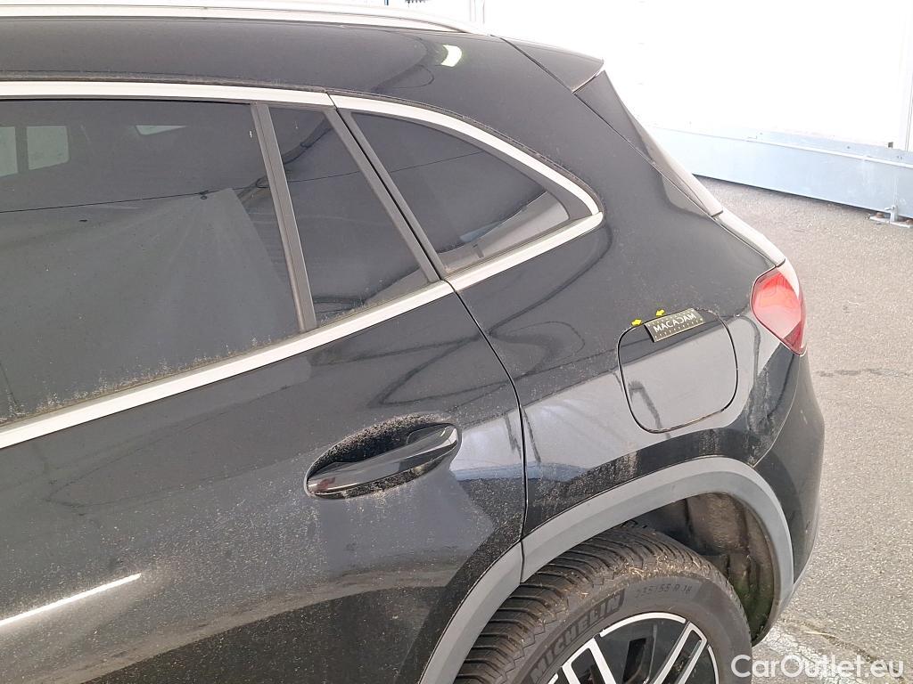  Mercedes  GLA MERCEDES-BENZ  / 2020 / 5P / SUV 2.0  200 D BUSINESS LINE DCT #3